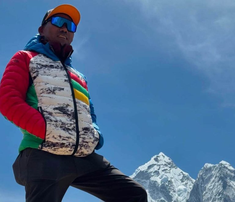Kami Rita Sherpa 29 time on the top