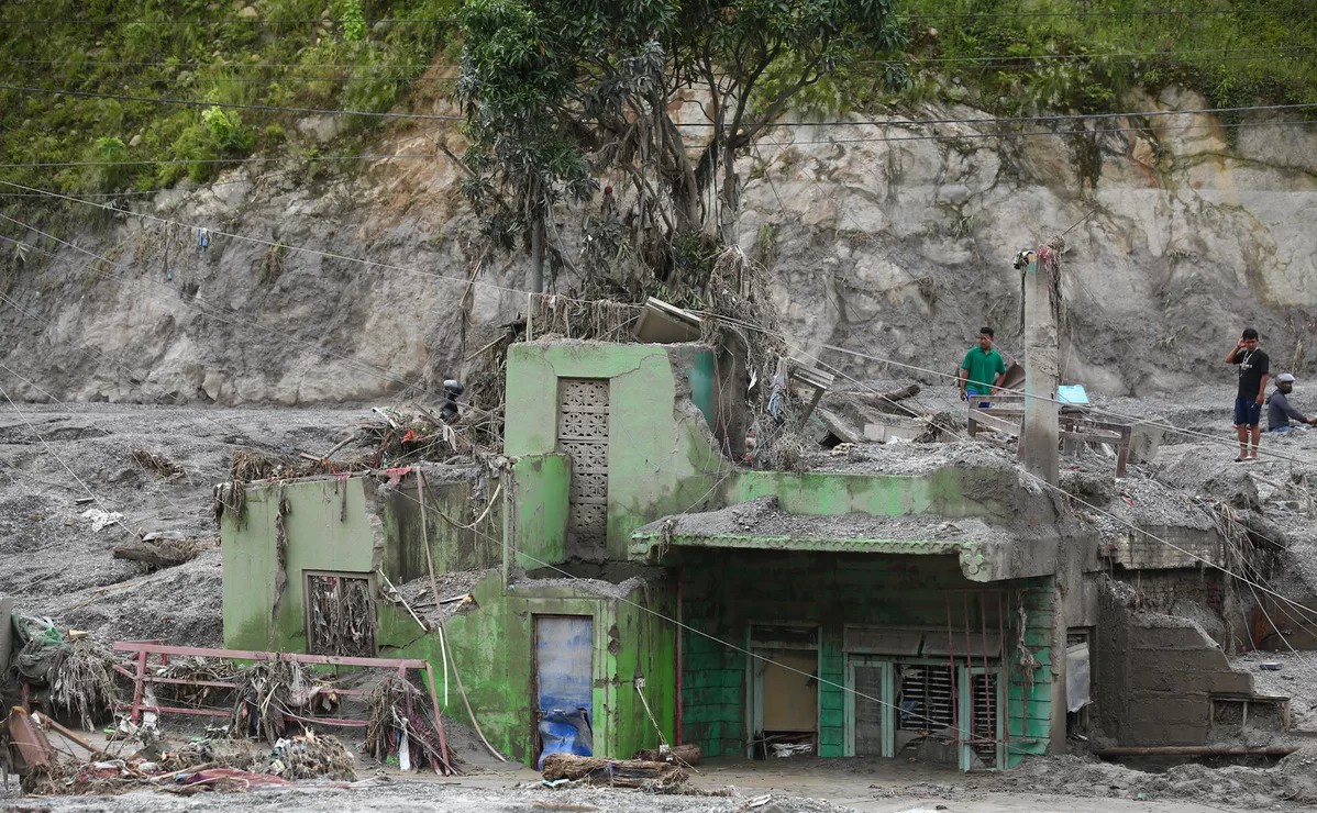 CRISIS IN THE HIMALAYAS