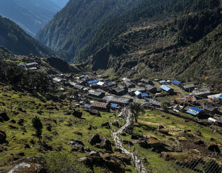 Olangchung Gola Trek