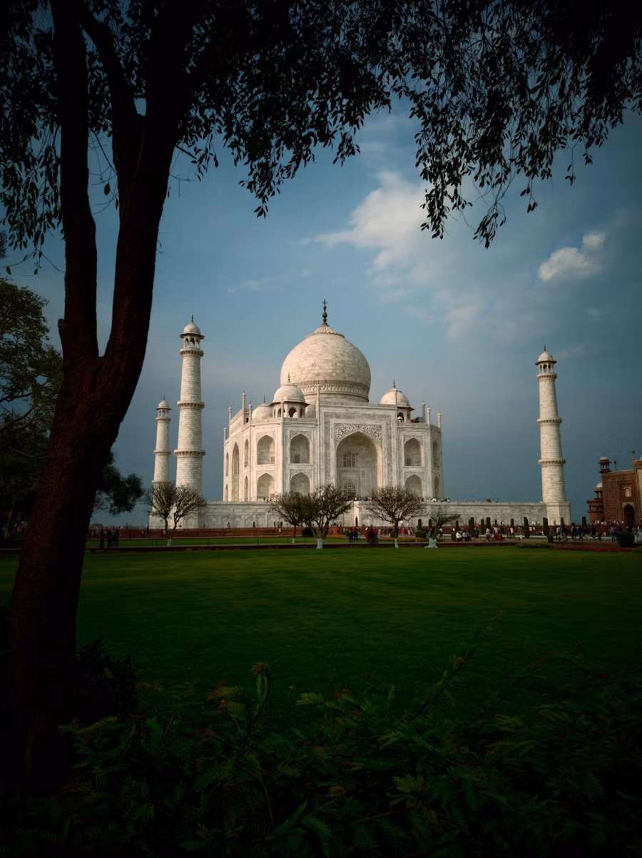 Golden Triangle & Sacred Varanasi